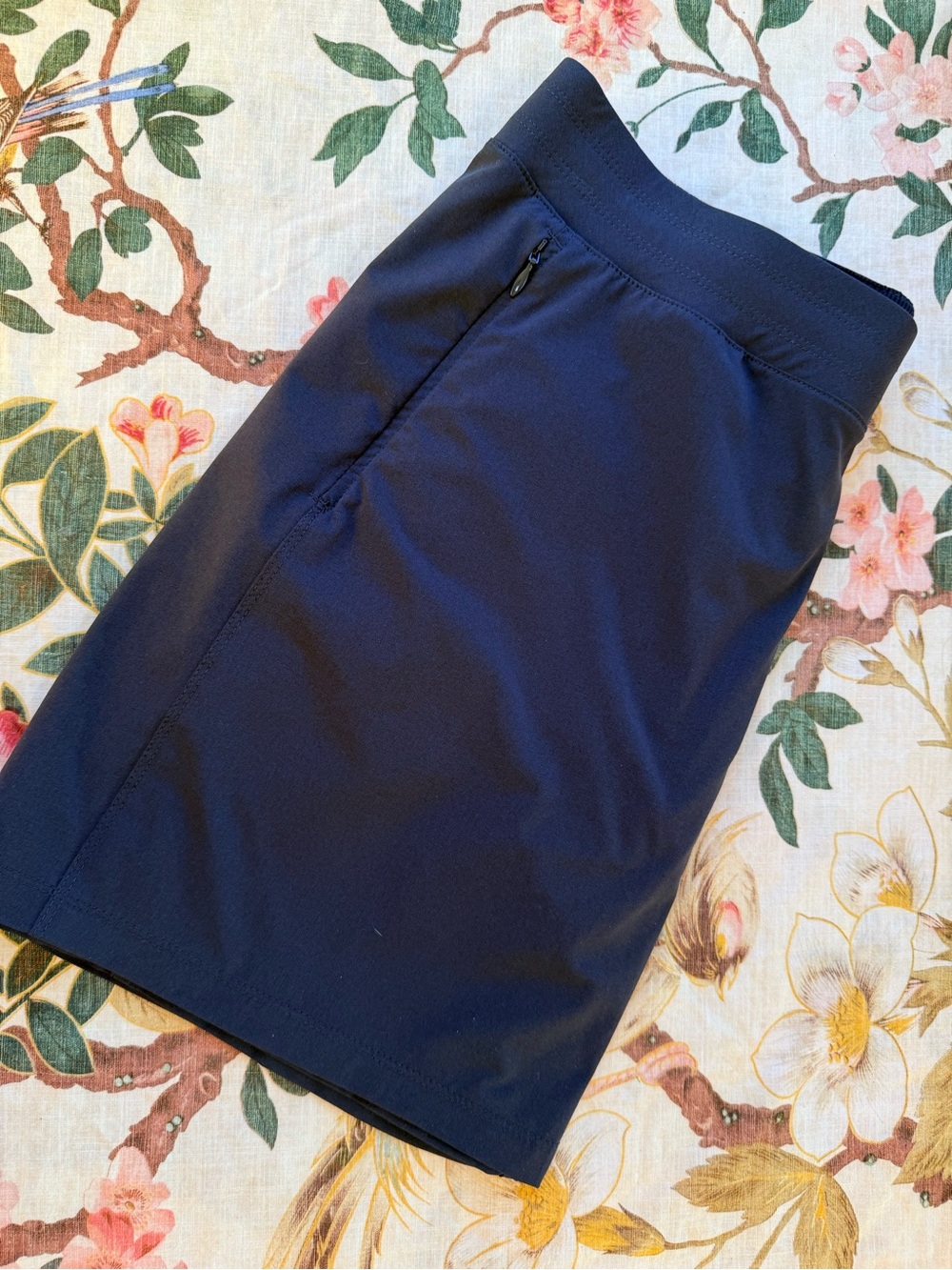 Kuhl Women's Black Active Skort with Zipper Pocket - Picture 2 of 3